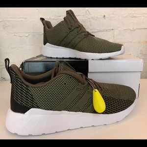 Adidas Mens Questar Green Shoes Sz 13